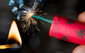 ԱԻՊԾ-ն հորդորում է խստագույնս պահպանել անվտանգության կանոնները՝ հատկապես երեխաներին զերծ պահել պայթուցիկների օգտագործումից