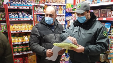 ՍԱՏՄ տեսուչները ստուգայցեր են իրականացրել Երևանի 17 հանրային սննդի կետերում և իրացման ցանցում