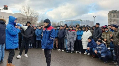 Ոստիկանությունը բերման է ենթարկել Ակտաուի բողոքի ակցիայի մասնակիցներից մի քանիսին