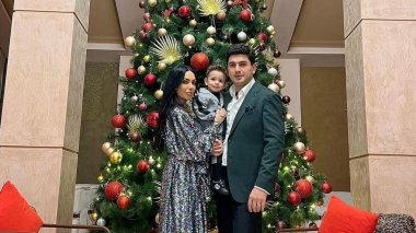 Աստղային զույգերն իրենց երեխաների հետ․ ամանորյա ֆոտոշարք