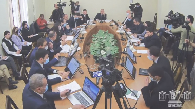 ԱԺ տնտեսական հարցերի մշտական հանձնաժողովի նիստ . ուղիղ