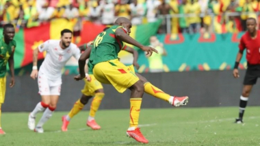 Մալիի դեմ խաղից հետո Թունիսի հավաքականի մարզիչները հարձակվել են մրցավարի վրա