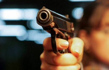 Նոյեմբերյանում տանտերը կրակել է տուն մտած 25-ամյա երիտասարդի վրա. վերջինս վիրավորվել է․ Shamshyan.com