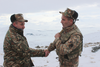 Ստուգայցեր մարտական հենակետերում