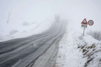 ՀՀ տարածքում կան փակ ու դժվարանցանելի ավտոճանապարհներ. Աշոցքում և Ապարանում բուք է