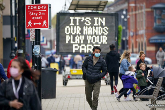 Անգլիայում վերացվել է դիմակ կրելու, պատվաստման անձնագիր ցույց տալու պահանջը