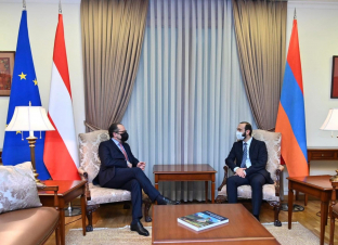 Ավստրիայի ԱԳ նախարարը սատարում է Մինսկի խմբի համանախագահության ձևաչափին