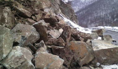 Ոսկեպար-Նոյեմբերյան միջպետական ավտոճանապարհը ժամանակավորապես փակ է լինելու