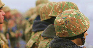 Զորամասը լքած նորակոչիկի եղբայրը 8 անգամ զորամաս է փոխել, իսկ հայրը ՌԴ-ում կալանավայրում պատիժ է կրում