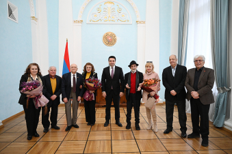 Ալեն Սիմոնյանն ընդունել է արվեստի և մշակույթի մի խումբ գործիչների