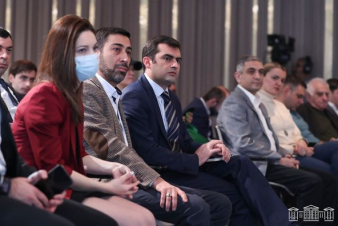 Հակոբ Արշակյանը մասնակցել է «Մարդիկ եւ մեքենաները» գրքի շնորհանդեսին