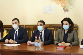 Հակոբ Սիմիդյանը հանդիպել է Կովկասի բնության հիմնադրամի գործադիր տնօրեն Թոբիաս Մյունխմայերի հետ