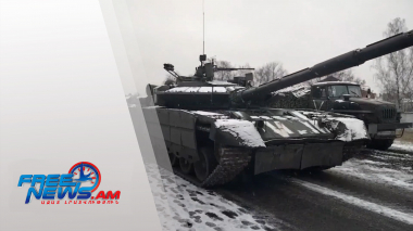 Տանկային ստորաբաժանումների տեղաշարժը Կիևում հատուկ գործողությունների ժամանակ (տեսանյութ)