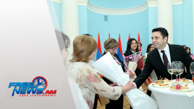Կանանց միջազգային տոնին ընդառաջ Ալեն Սիմոնյանը հյուրընկալել է մի խումբ բուժաշխատող կանանց