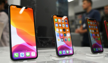 Բջջային հեռախոսներ գողացած 19-ամյա երիտասարդները հայտնաբերվել են