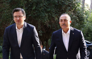 Լավրովի հետ հանդիպումից հետո Չավուշօղլուն մեկնել է Կիև. Ուկրաինայի և Թուրքիայի ԱԳ նախարարները քննարկում կունենան