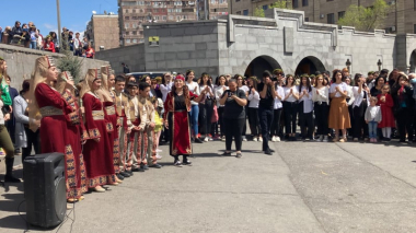 Մեկնարկել է «Իմ հոգին զույգ հենարաններ ունի` Աստված և հայրենիք» խորագիրը կրող միջոցառումների շարքը. ֆոտո