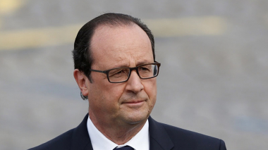 Ֆրանսիայի նախկին նախագահ Օլանդը հորդորել է ընտրությունների երկրորդ փուլում քվեարկել Մակրոնի օգտին