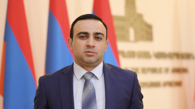 Վարչապետը հեռախոսազրույց է ունեցել վրաերթի ենթարկված Սոնա Մնացականյանի հայրիկի հետ, երաշխավորել, որ տեղի կունենա դեպքի օբյեկտիվ քննություն. Չախոյան