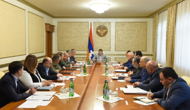 Արցախում օրենքի առջև արտոնյալներ չպետք է լինեն. Արայիկ Հարությունյանն ԱԽ նիստ է հրավիրել