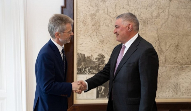 Դեսպան Հովակիմյանը Չեխիայի խորհրդարանի Սենատի նախագահին է ներկայացրել տարածաշրջանում վերջին զարգացումները
