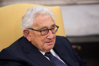 Ուկրաինայի չեզոքությունը կարող է կարգավորել հակամարտությունը. Քիսինջեր