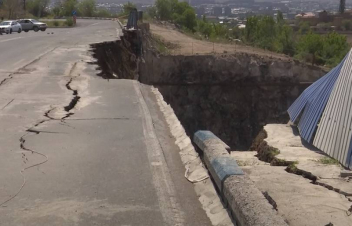 Ծիծեռնակաբերդի խճուղին շարունակում է մնալ երկկողմանի փակ