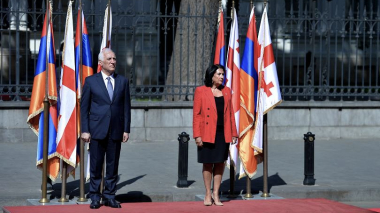 Տեղի է ունեցել ՀՀ նախագահ Վահագն Խաչատուրյանի և Վրաստանի նախագահ Սալոմե Զուրաբիշվիլիի հանդիպումը