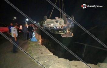 Արմավիրի մարզում 17–ամյա վարորդը մեքենայով գլխիվայր հատնվել է ջրատարում. 16-ամյա ուղևորը մահացել է