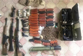 Ջանֆիդա գյուղի առանձնատան տարբեր հատվածներից հայտնաբերվել է մի ողջ զինանոց