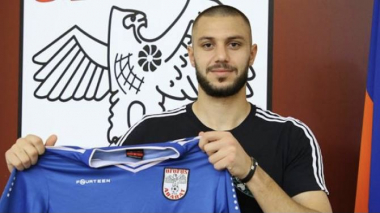 Երևանի «Արարատ»-ը նոր դարպասապահ ունի