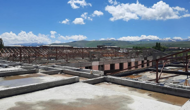 Շարունակվում են Վայոց ձորի մարզային հիվանդանոցի և Մարտունու ԲԿ-ի կառուցման աշխատանքները