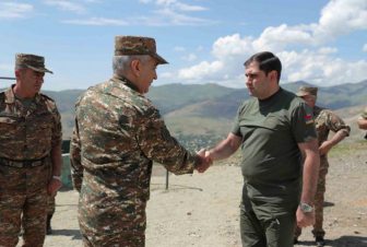 ՀՀ պաշտպանության նախարարն այցելել է հարավարևմտյան սահմանագոտի