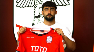 «Արարատը» պայմանագիր է կնքել շվեյցարացի կիսապաշտպան Դրիլոն Կաստրատիի հետ