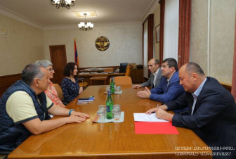 Արայիկ Հարությունյանն ընդունել է Զինծառայողների ապահովագրության հիմնադրամի ներկայացուցիչներին