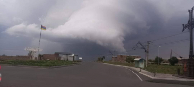 Երեկ 20 րոպեի ընթացքում թափվել է ամսական տեղումների նորմայի չափ անձրև