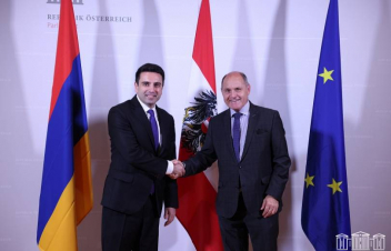 Ալեն Սիմոնյանը հանդիպել է Ավստրիայի Ազգային խորհրդի նախագահին․ ԱԺ նախագահը Վոլֆգանգ Սոբոտկային հրավիրել է Հայաստան
