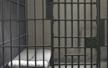 Հացադուլի մեջ գտնվող դատապարտյալը հիվանդանոցում մահացել է