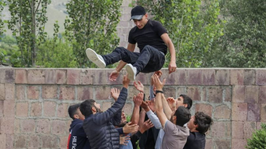 Սպիտակ խոշորացված համայնքի ամառային զորակոչի նորակոչիկները մեկնել են պարտադիր ժամկետային զինվորական ծառայության