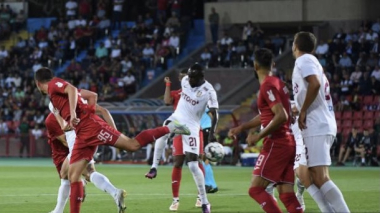 «Փյունիկ»-ը Երևանում ոչ ոքի խաղաց «Կլուժ»-ի հետ