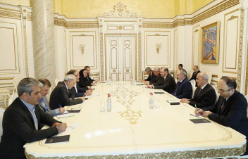 Փաշինյանն ընդունել է ԻԻՀ ազգային անվտանգության գերագույն խորհրդի քարտուղարին