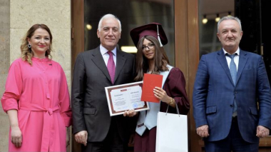 Հանրապետության նախագահը ՀՊՏՀ-ում մասնակցել է շրջանավարտների դիպլոմների հանձնման արարողությանը