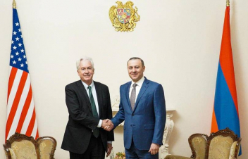 Արմեն Գրիգորյանն ու ԱՄՆ Կենտրոնական հետախուզական վարչության ղեկավարը քննարկել են Հայաստան-Թուրքիա բանակցային գործընթացը