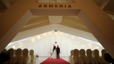 Ամուսնության պետգրանցման, արարողության պետական վճարների սակագներն էականորեն նվազել են. Արդարադատության նախարարություն