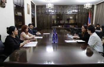 Շիրակի մարզպետն ու ՀՀ-ում ՄԱԿ-ի մանկական հիմնադրամի ներկայացուցիչը քննարկել են համագործակցությանն առնչվող հարցեր