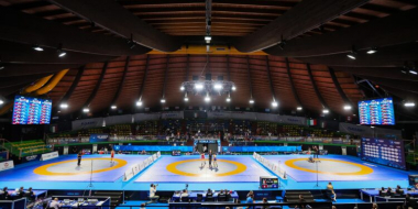 Ըմբշամարտի Մ17 ԱԱ․ Ռազմիկ Եփրեմյանը պարտվեց կիսաեզրափակչում