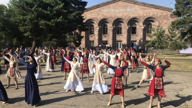 Ցուցահանդես, համերգային ծրագիր. մեկնարկել է «Հրազդանը՝ ՀՀ 2022 թվականի երիտասարդական մայրաքաղաք» ծրագիրը