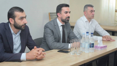 Առնակ Ավետիսյանը ներկայացրել է «Գույքի գնահատման և աճուրդի կենտրոն» ՊՈԱԿ-ի տնօրենի նոր ժամանակավոր պաշտոնակատարին