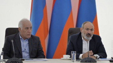 Վահագն Խաչատուրյանը մասնակցում է ՀՀ վարչապետին կից տնտեսական քաղաքականության խորհրդի նիստին