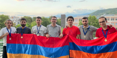6 մեդալ՝ Մաթեմատիկական միջազգային ուսանողական օլիմպիադայից